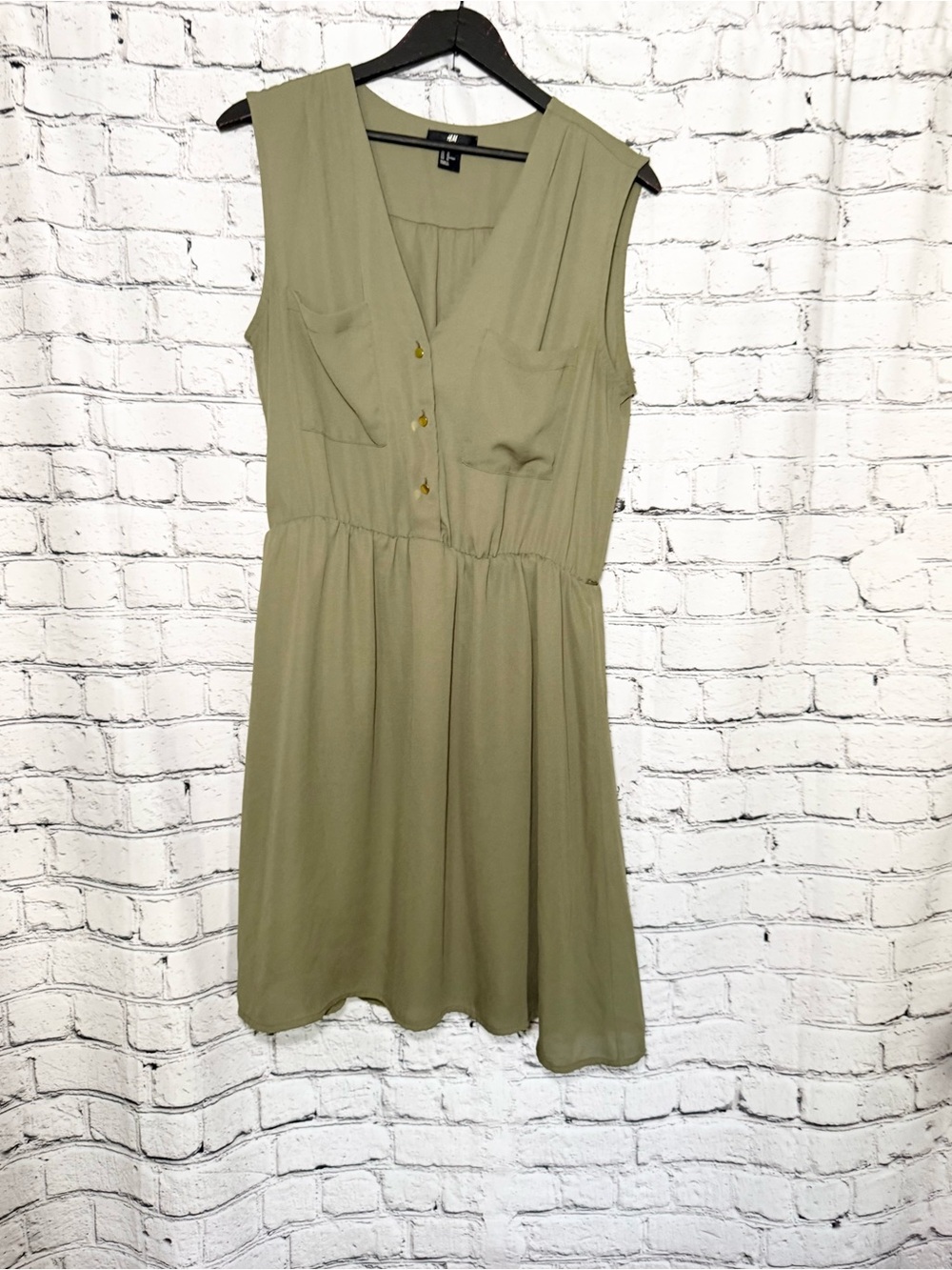 H&M Sleeveless V-Neck Olive Green Day Dress